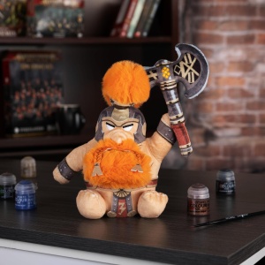 Plush Warhammer Fyreslayer TOMY, Figurina Duardin, Axa de Foc, 30 cm - Img 7