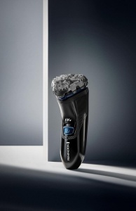 Rasoir Electric Remington R4, 40 min autonomie, trimmer detaliu, rosu - Img 2