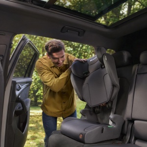 Scaun auto Bebeconfort Ride 2-in-1 i-Safe, 3-12 ani, 100-150 cm, negru - Img 9