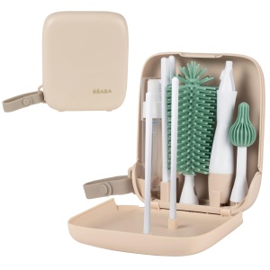 Set curatare biberon Beaba 7-in-1 cu 3 perii si etui compact