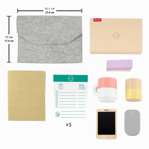Set de birou din lemn Fisher-Price pentru copii, 9 piese, sustenabil - Img 6