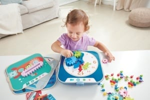 Set de constructie Hape Zahnrad pentru copii 3 ani cu roti dintate si accesorii creative - Img 2