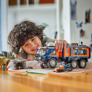 Set de Constructie LEGO City Arktis-Truck cu Laborator 60471, 1064 piese, 6 roti - Img 9