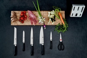 Set de cutite ZWILLING Vier Sterne cu bloc autoascutitor, 7 piese, negru - Img 2