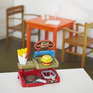 Set de joaca Burger Station Theo Klein cu accesorii, pentru copii de la 3 ani - Img 2
