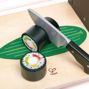 Set de joaca Hape Sushi pentru copii accesorii bucatarie 6 rulouri joc de rol - Img 5