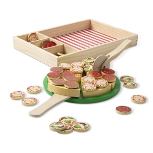 Set de joaca Melissa & Doug Wooden Pizza Party pentru copii, peste 50 de toppinguri, cu taietor de pizza, farfurie pentru pizza, spatula din lemn si cutie din lemn - Img 4
