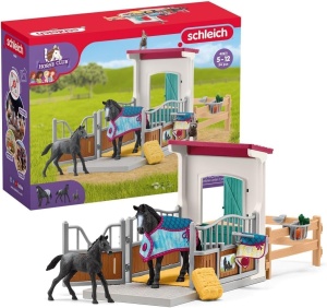 Set de Joaca Schleich - Boxa pentru Cai cu Stuta si Fohlen, 34 Piese