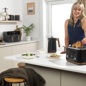 Set de recipiente Salter Toronto, 4 piese, negru mat, cu capac din acacia - Img 9