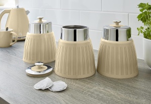 Set de recipiente Swan SWKA1024CN, 3 piese, capacitate mare, culoare crem - Img 3