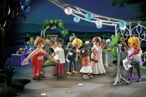 Set Figurine PLAYMOBIL 71365 - Petrecere Nunta, 163 Piese, 7 Figurine, 5 Animale - Img 7