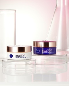 Set NIVEA Cellular Expert Lift Crema Anti-Aging Zi si Noapte SPF 30, 2x50ml - Img 7