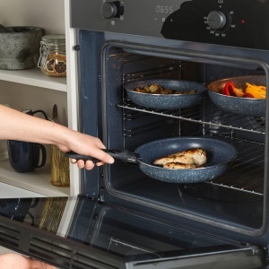 Set tigai Russell Hobbs Nightfall Stone, 20, 24 si 28 cm, antiaderente, cu maner detasabil - Img 5