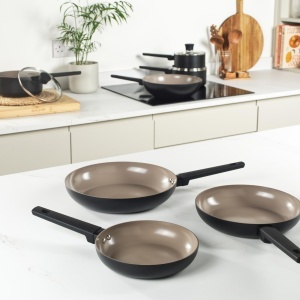 Set tigaie ceramica Salter BW12876EU7, 3 piese, 202428 cm, antiaderenta - Img 3