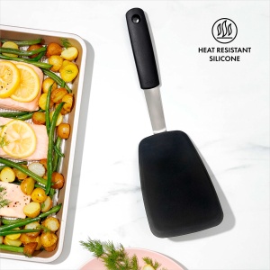 Spatula flexibila OXO Good Grips 32 cm, neagra - spatula mare din otel inoxidabil si silicon pentru intoarcerea usoara a oualor prajite, chiftelute de burger si multe altele - Img 5