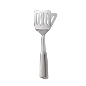 Spatula OXO Steel din Otel Inoxidabil Maner Antialunecare Compatibila cu Masina de Spalat Vase