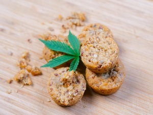 Tava pentru muffins Dr. Oetker 12 forme, antiaderenta, rezistenta la 230C - Img 6