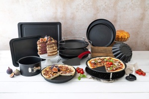 Tava rotunda pentru pizza Zenker - Tava de copt de inalta calitate pentru pizza perfecta, 285 x 285 x 25 mm, rezistenta la caldura pana la 230degC, cu garantie producator de 5 ani, neagra - Img 3