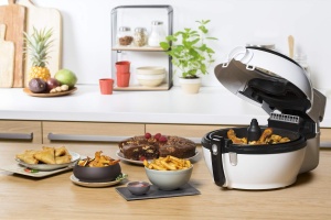 Tefal Actifry Genius Snaking FZ761015 Friteuza fara ulei, 1,2 kg, cu 9 programe automate si accesorii pentru gustari, touchpad intuitiv si carte de retete, se poate folosi de vase, negru - Img 3