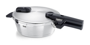 Tigaie rapida Fissler Vitaquick Premium 2,5 L, inox, 22 cm, inductie