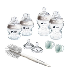 Tommee Tippee - Set de pornire naturala pentru nou-nascuti, biberoane anti-colici (150 si 260 ml), asemanatoare sanului. Tetina (medie), autosterilizare si accesorii