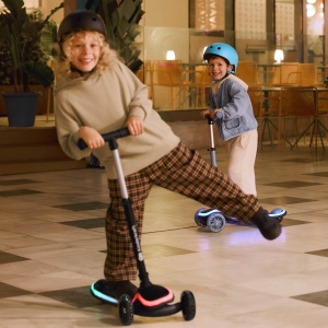 Trotineta pentru copii Kinderkraft RAKET, 3 in 1, LED, albastra, 50 kg - Img 3