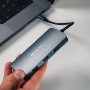 Adaptor Multiport USB-C Verbatim CMH-09, 9 porturi, HDMI, 4K, cititor SDmicroSD - Img 3