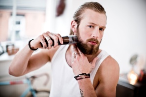 Aparat de tuns barba Remington Barba Barba [incl. XL-atasament lung pentru barba completa/0,4 mm-35 mm/titan auto-ascutit. Set de tuns barba (3 piepteni de atasament: barba/scurt/XL, retea/baterie, aparat de tuns parul lung) MB4046 - Img 4