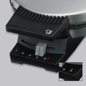 Aparat de vafe Cloer 189 pentru o vafa cu inima, acoperire dubla, 930 W, dimensiune vafe 16 cm, placi grele de copt, mesaj vizual si acustic, otel inoxidabil - Img 3