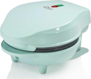 Bestron Mini aparat de vafe pentru vafe clasice, aparat mic de vafe cu acoperire antiaderenta, pentru petreceri de ziua copiilor, sarbatori de familie, Paste sau Craciun, design retro, 550 wati, culoare: Mint unico - Img 3