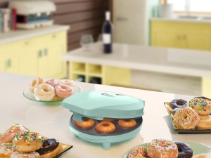 Bestron Producator de gogosi in design retro, Mini aparat de gogosi pentru 7 gogosi mici, incl. cos suspendat si acoperire antiaderenta, 700 wati, culoare: menta - Img 3
