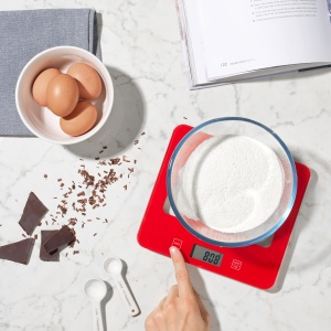 Cantar digital de bucatarie Russell Hobbs RH01571AR - Cantar electronic pentru alimente cu functie de tara, cantar de copt / gatit cu capacitate de 5 kg, afisaj LCD, platforma de sticla, baterii incluse, garantie de 5 ani - Img 2