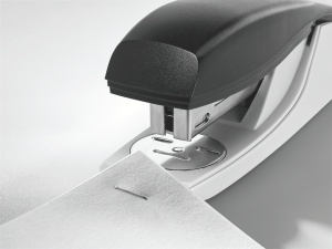 Capsator Leitz NeXXt 55000095 Negru Capacitate 30 Foi Ergonomic - Img 2