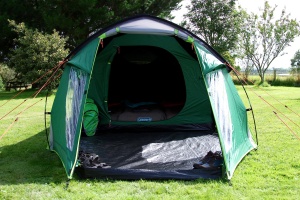Cort de Camping Coleman Chimney Rock 3 Plus, Capacitate 3 Persoane, 2 Intrari - Img 12