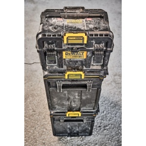 Cutie de incarcare Dewalt ToughSystem 2.0 DWST83471, pentru 2 acumulatori 18V, 4A, IP65 - Img 7