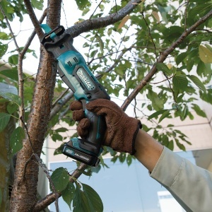 Ferastrau reciproc Makita JR103DZ, 10.8 V, compact, usor - Img 8