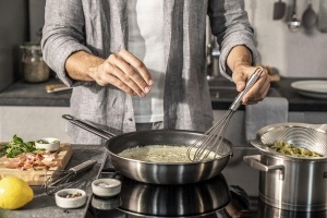 Fierbator ZWILLING Pro 28 cm, inox 1810, silicon, argintiu - Img 3