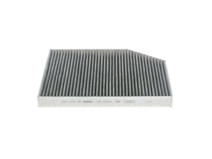 Filtru de interior Bosch R5604 cu activ carbon - pentru o aerisire curata