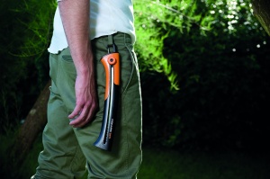 Fiskars Xtract SW75 Fierastrau de mana retractabil 255 cm NegruPortocaliu - Img 8