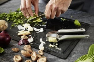 Fissler Essential Servierloffel 345 cm Otel Inoxidabil Spalare Automata - Img 7