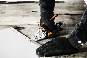 Foarfeca Fiskars PowerGear Bulldog 1027212 40 Mai Multa Putere NegruPortocaliu - Img 2