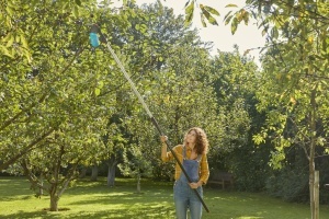 Gardena Beerensammler 17400-20 Colector de Fructe cu Maner Integrat si Capacitate 08L - Img 5