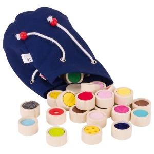 Goki 59004 Memo tactil lemn si textil, joc de invatare tactila pentru intreaga familie, diferite suprafete, promovarea abilitatilor motorii fine si a simtului tactil, set de 32, de la 3 ani - Img 5