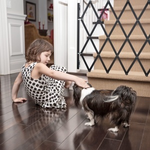Gratar de protectie pentru caini Relaxdays, extensibil 17-130 cm, inaltime 87,5-100 cm, bambus, negru - Img 3