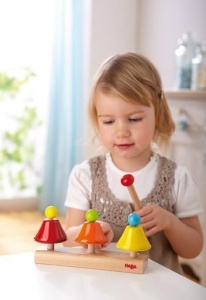 HABA 7731 Glockenspiel pentru Copii cu Clopote Metalice si Baza din Lemn - Img 4