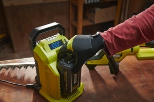 Incarcator rapid RYOBI RY36C10A, 36V, 10A, design compact - Img 3