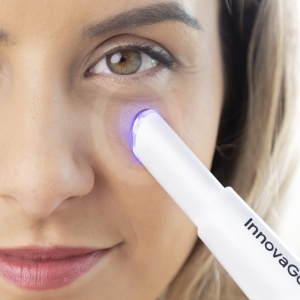 InnovaGoods Aparat de Masaj Ochi Anti-Rid si Anti-Aging cu Terapie Luminoasa si Termica - Img 4