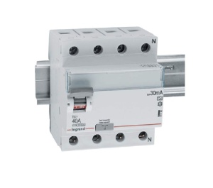 Intrerupator de protectie Legrand TX3, 4-polig, 40 A, 30 mA, 400 VAC