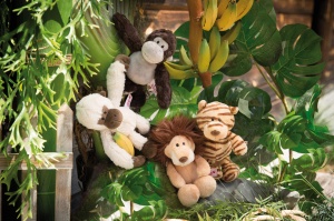 Jucarie de plus Giraffa NICI 20 cm Zoo Friends, design adorabil, material moale - Img 2