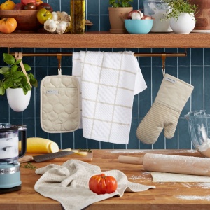 KitchenAid Onion Quilt KT OM PH Prosop de bucatarie, manusa de cuptor si set de suporturi pentru oale, milkshake - Img 2